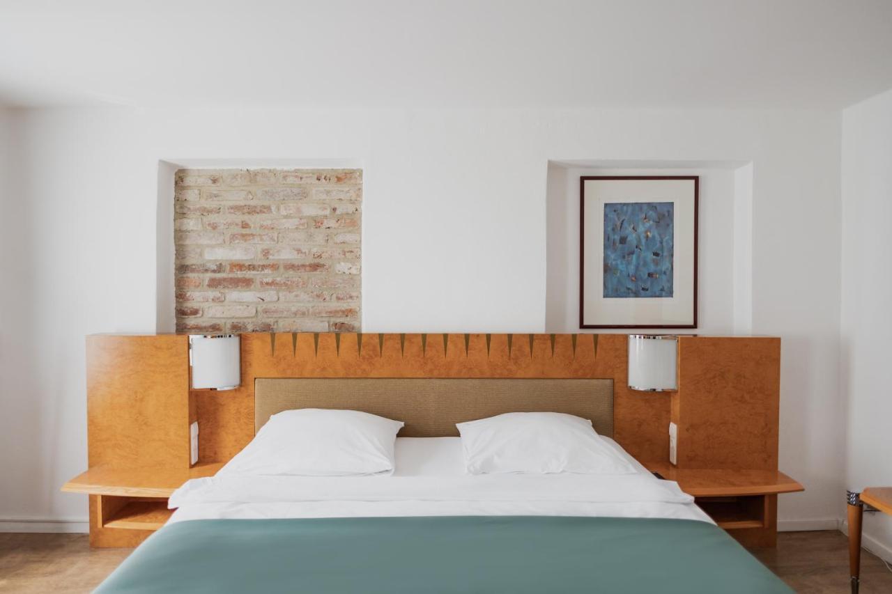 Hotel Cristallo Ландсхут Екстериор снимка